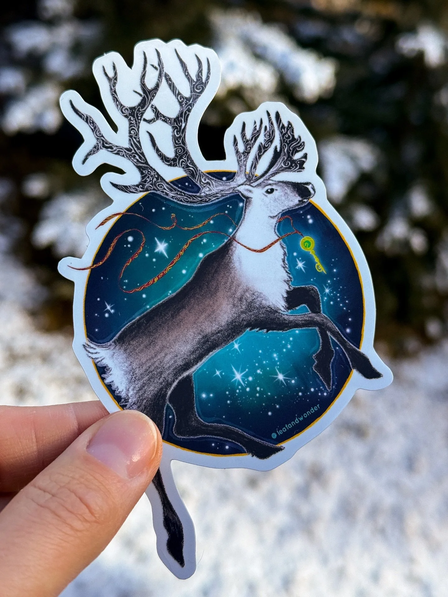 ⟡ This caribou started as a drawing prompt during @undyingtales 2019. It felt right to revisit him in time for this year&rsquo;s winter markets. I have yet to see one in person, but I suppose that requires a trip to Jasper (😌✨ manifesting&hellip;.!)