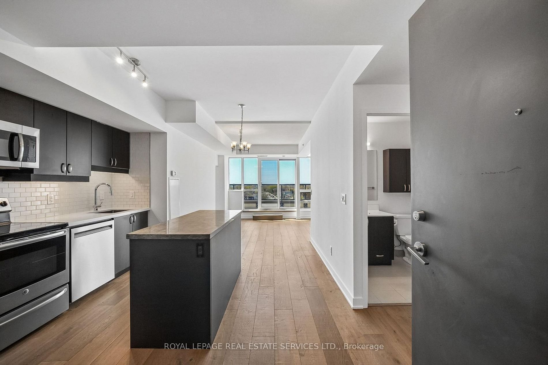 11 Superior Ave 906 | For Sale