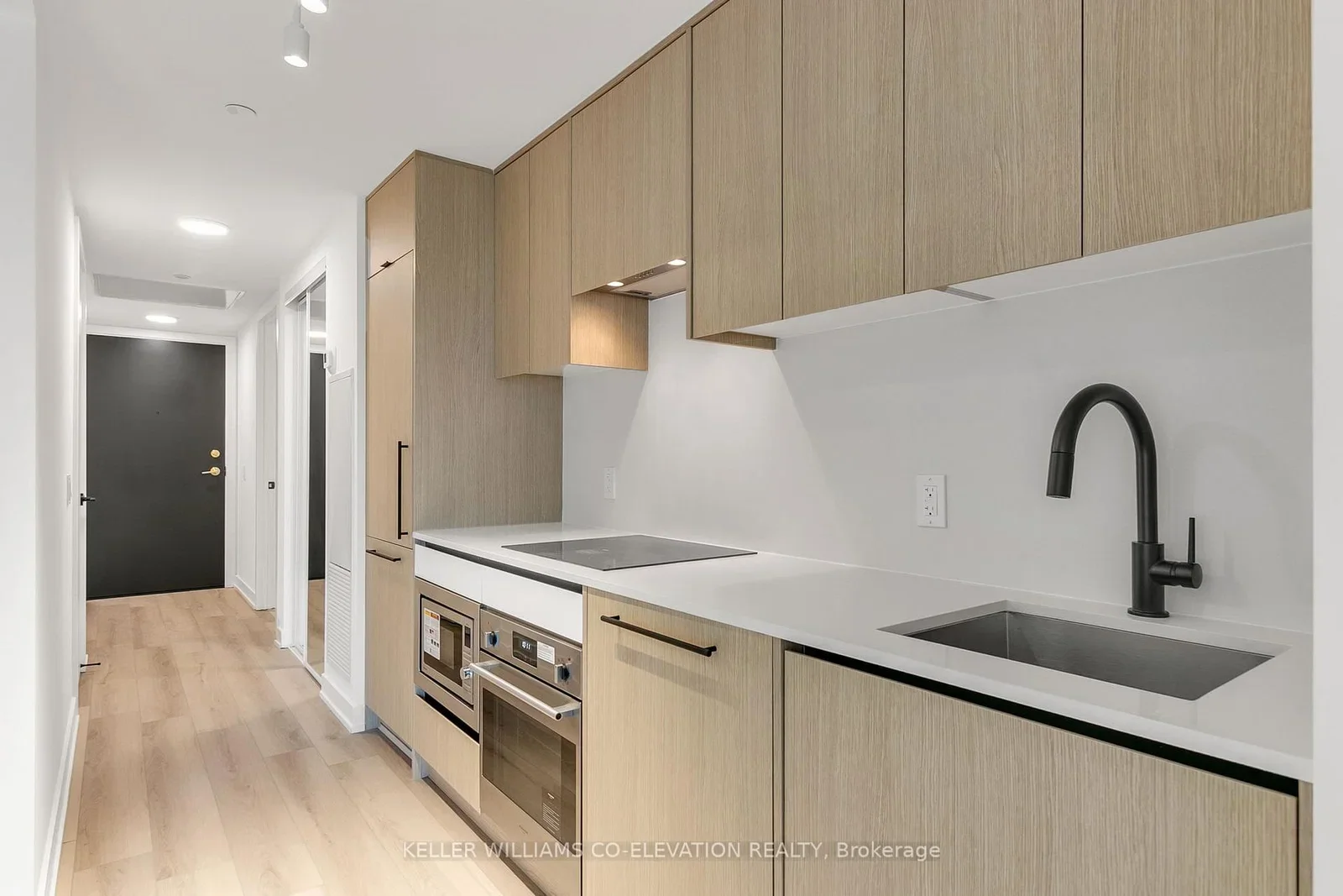 5 Lakeview | 606