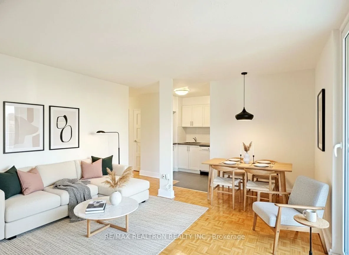485 Huron St | 502