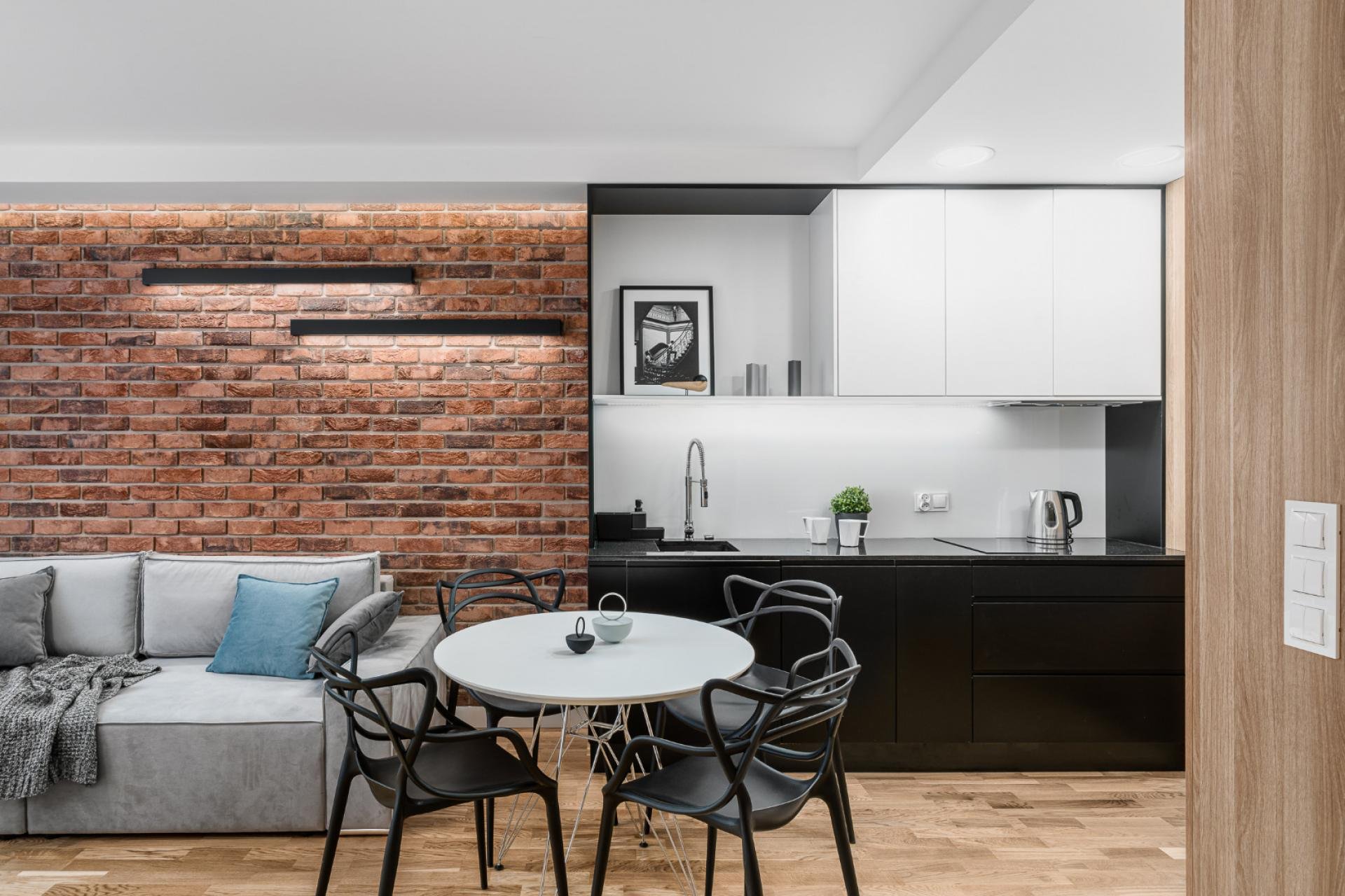 WATERLANE ISLAND 2 2019