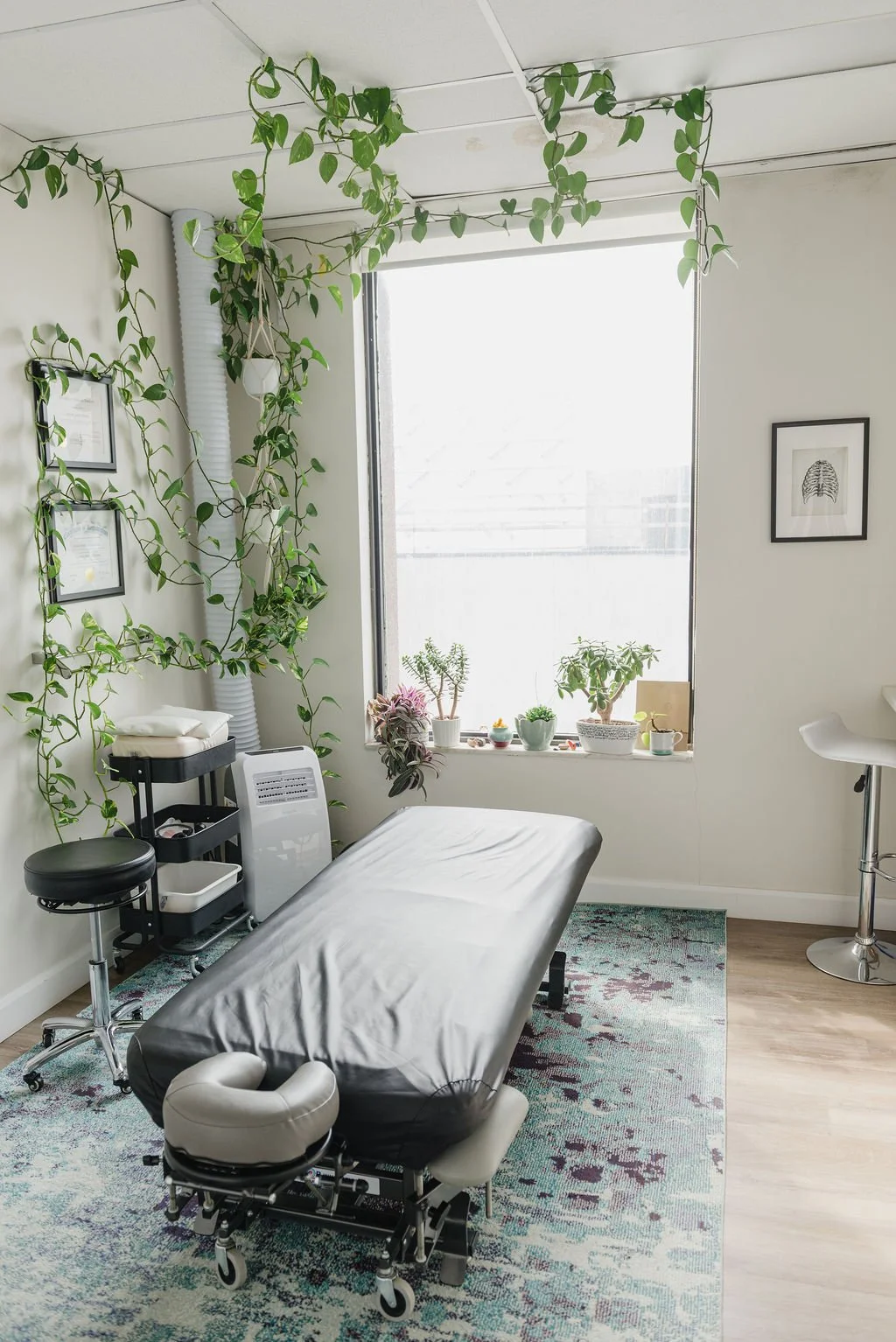 Kanchan Masand | Toronto West End Osteopathy, Physiotherapy & Pelvic Floor Physiotherapy
