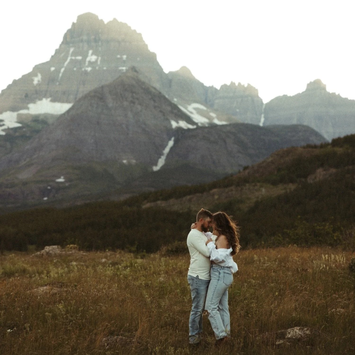 Glacier-National-Park-Couples-Photo-Session-in-Montana.-Many-Glacier-area.jpg.jpg