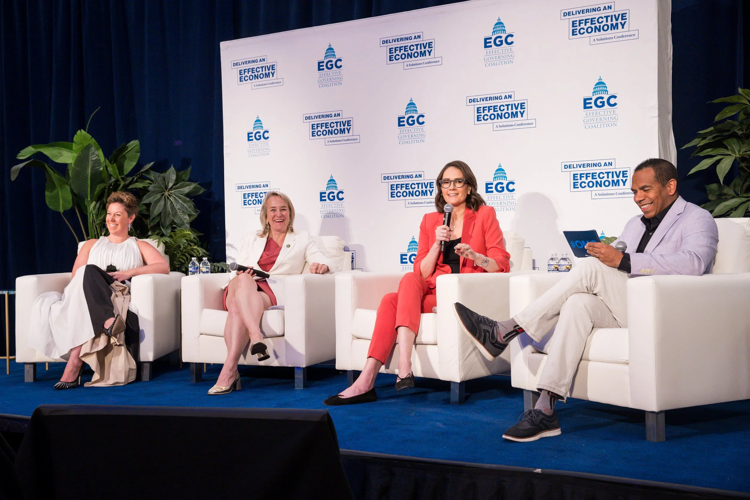 A seated panel with Jessica Tarlov, Lanae Erickson, Rep. Nikki Budzinski, and Doug Thornell
