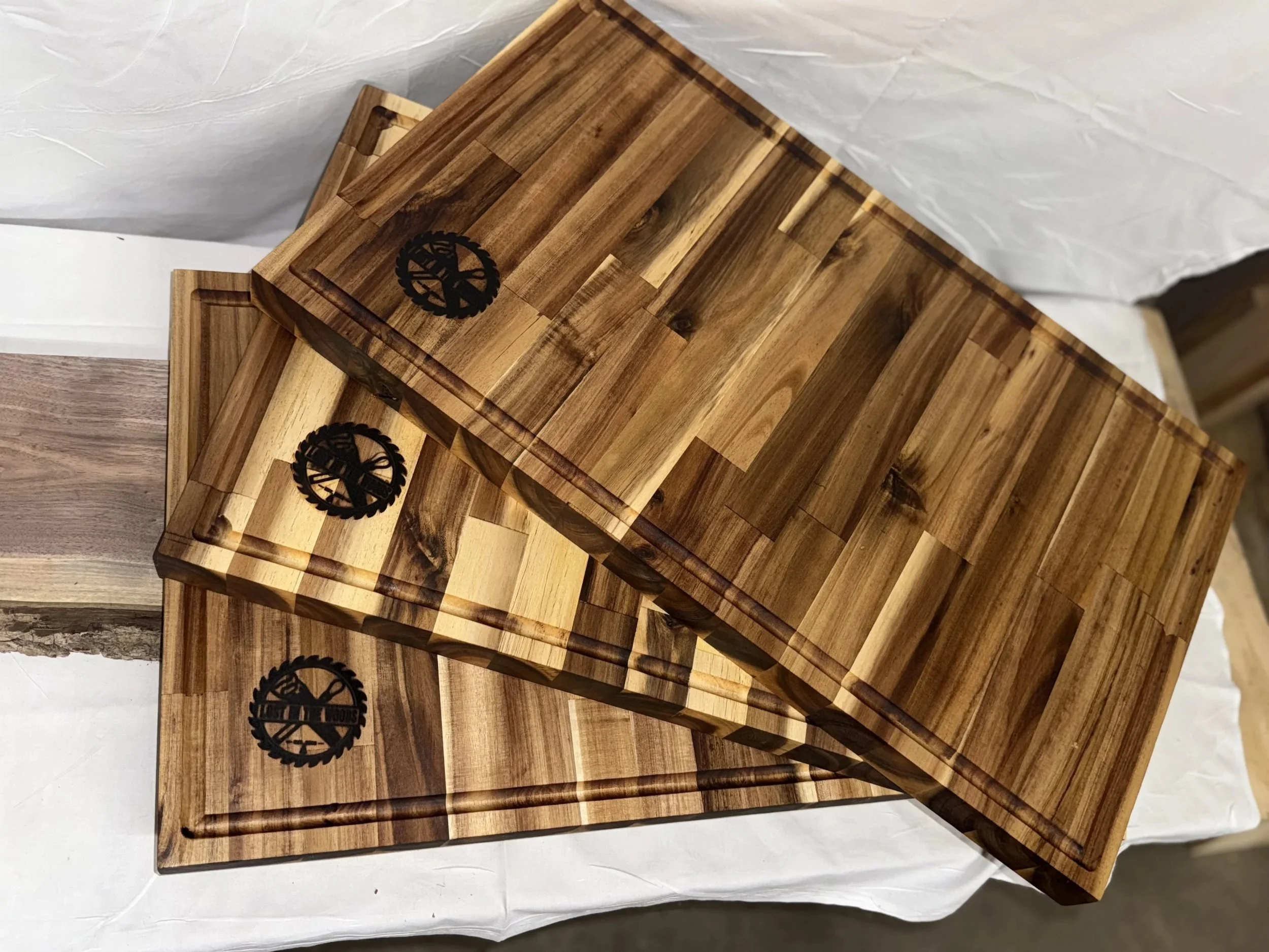 Acacia+Cutting+Board+Large.jpg