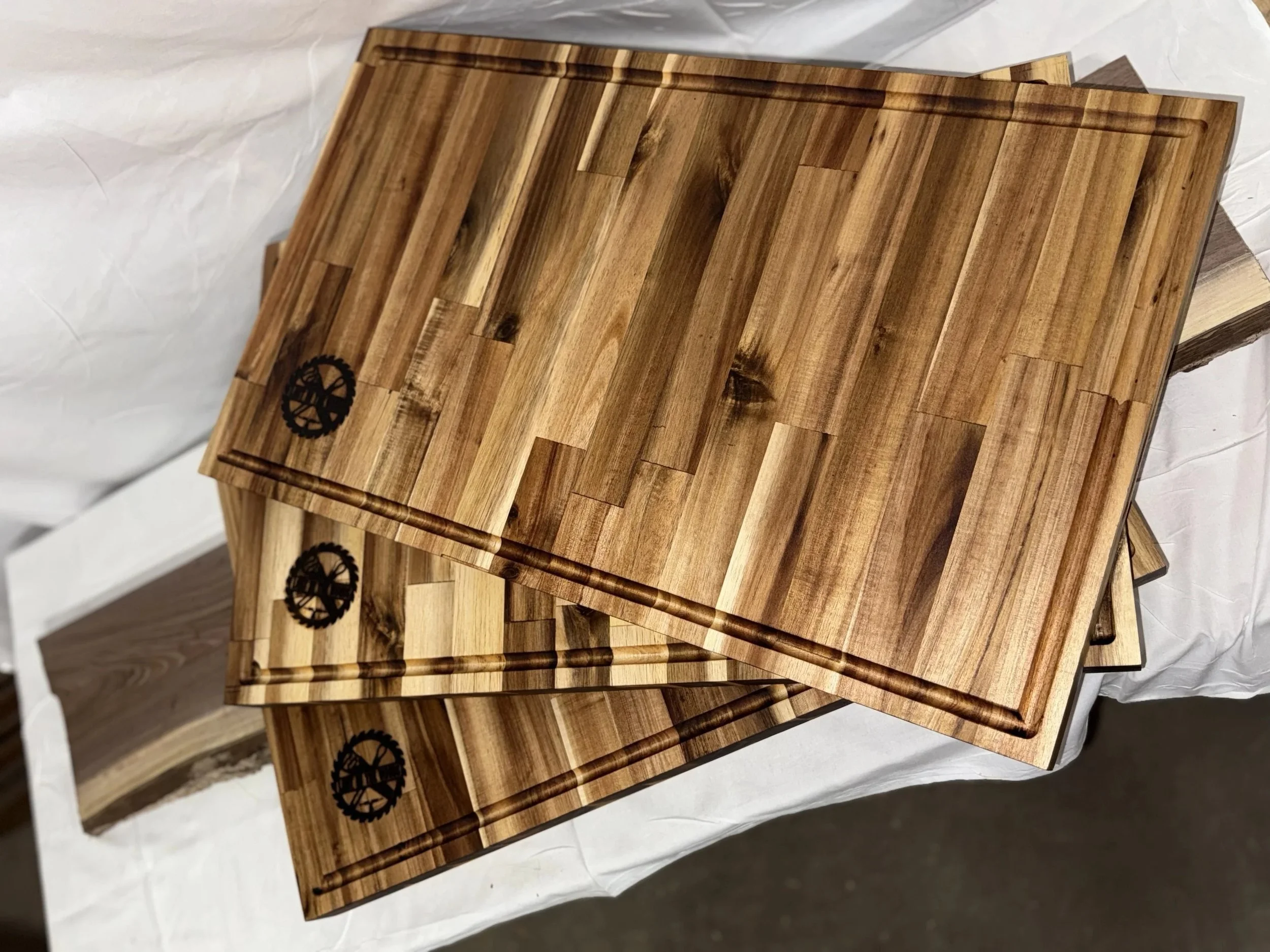 Acacia Cutting Board