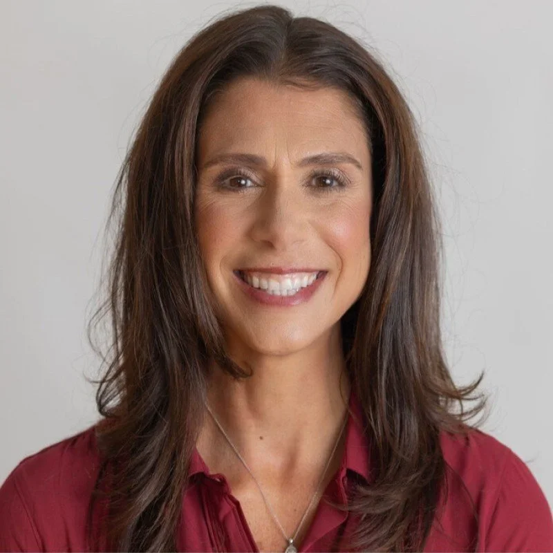 Kelly Sheridan, Qventus