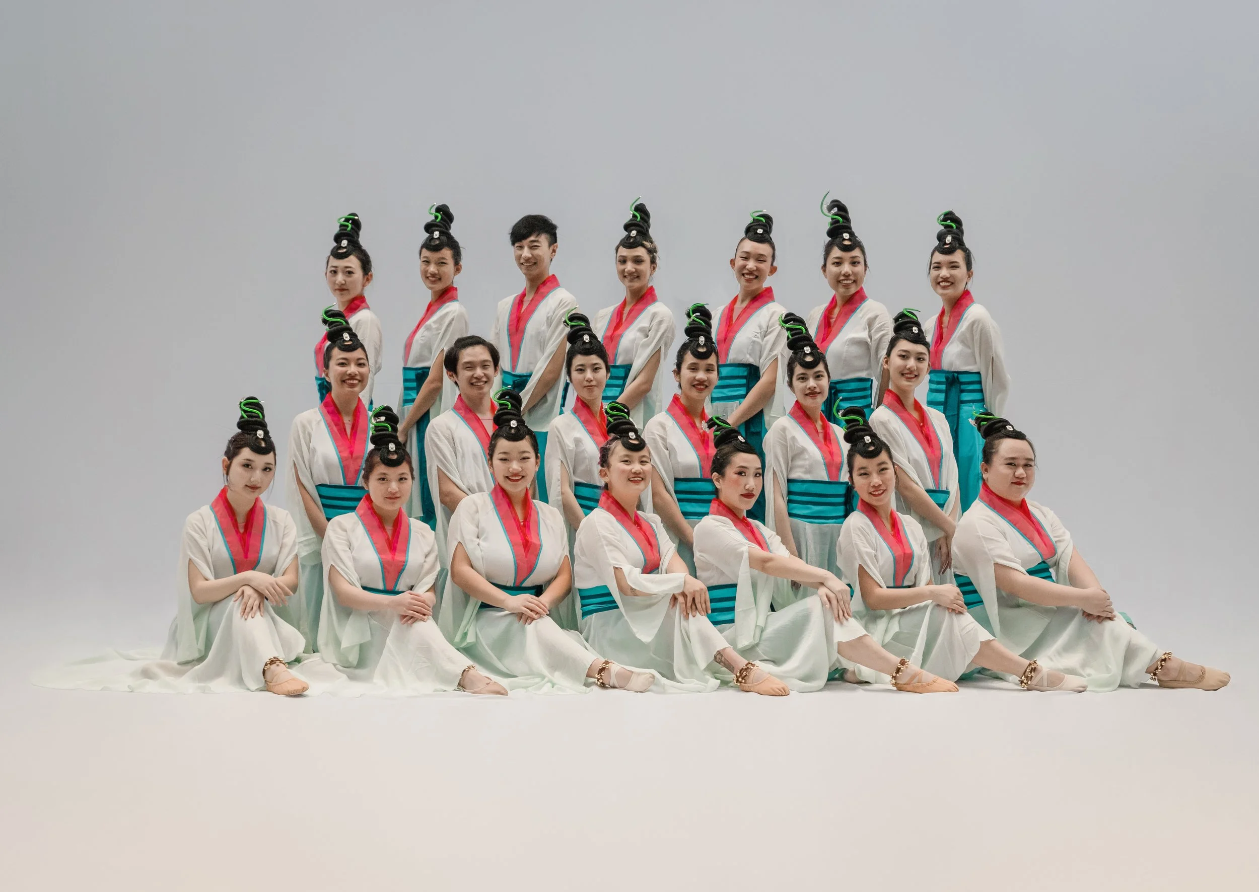 Song of the Lotus《莲鼓越歌行》