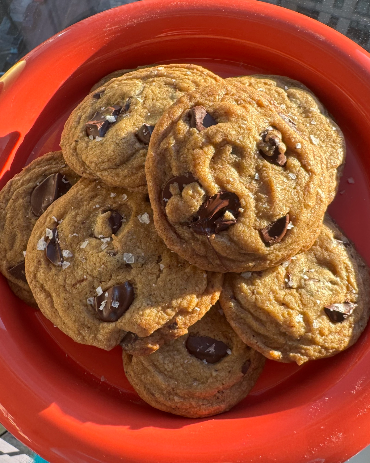 CLASSIC CHOCOLATE CHIP COOKIES