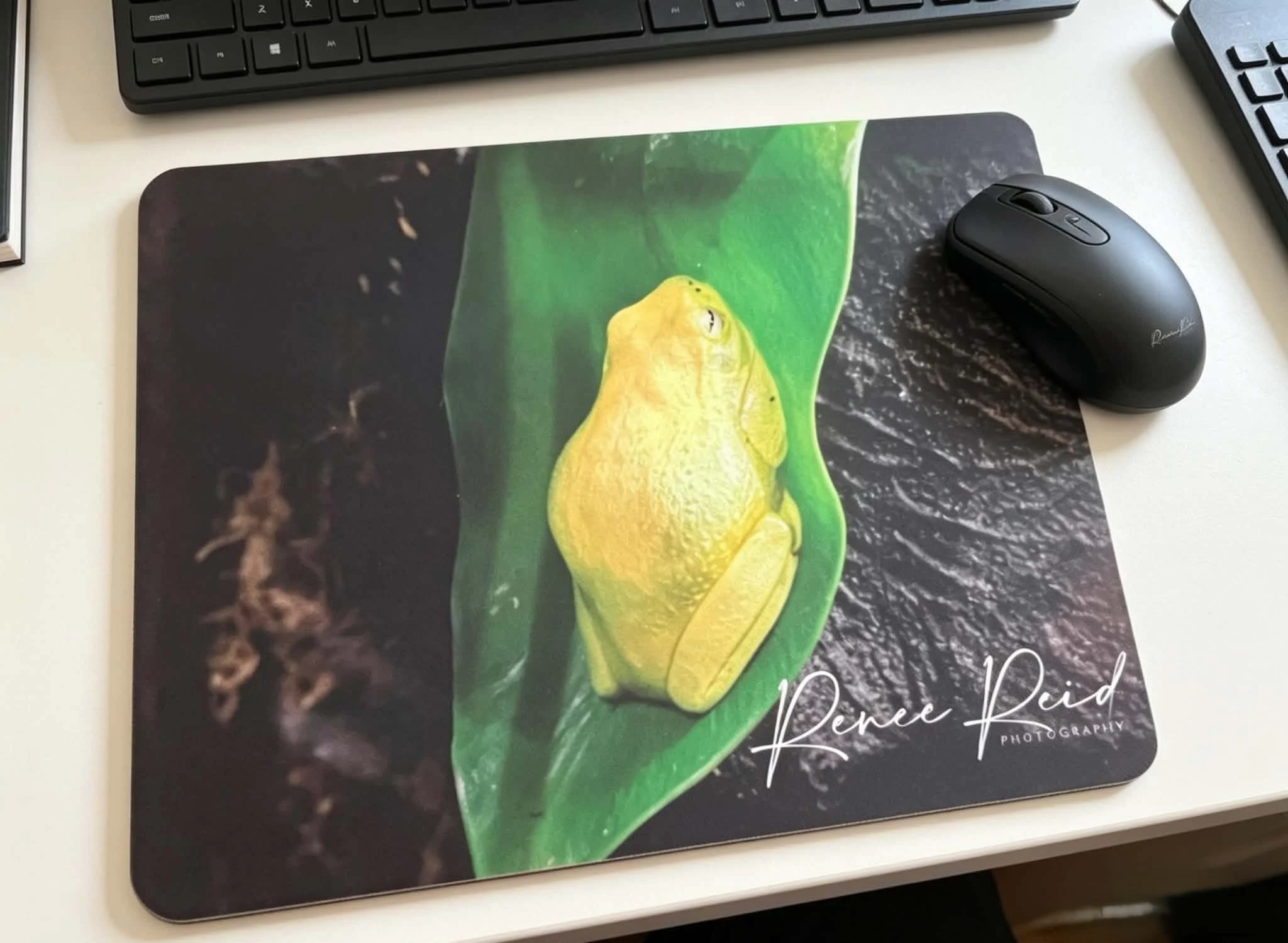 Green Frog Mousepad