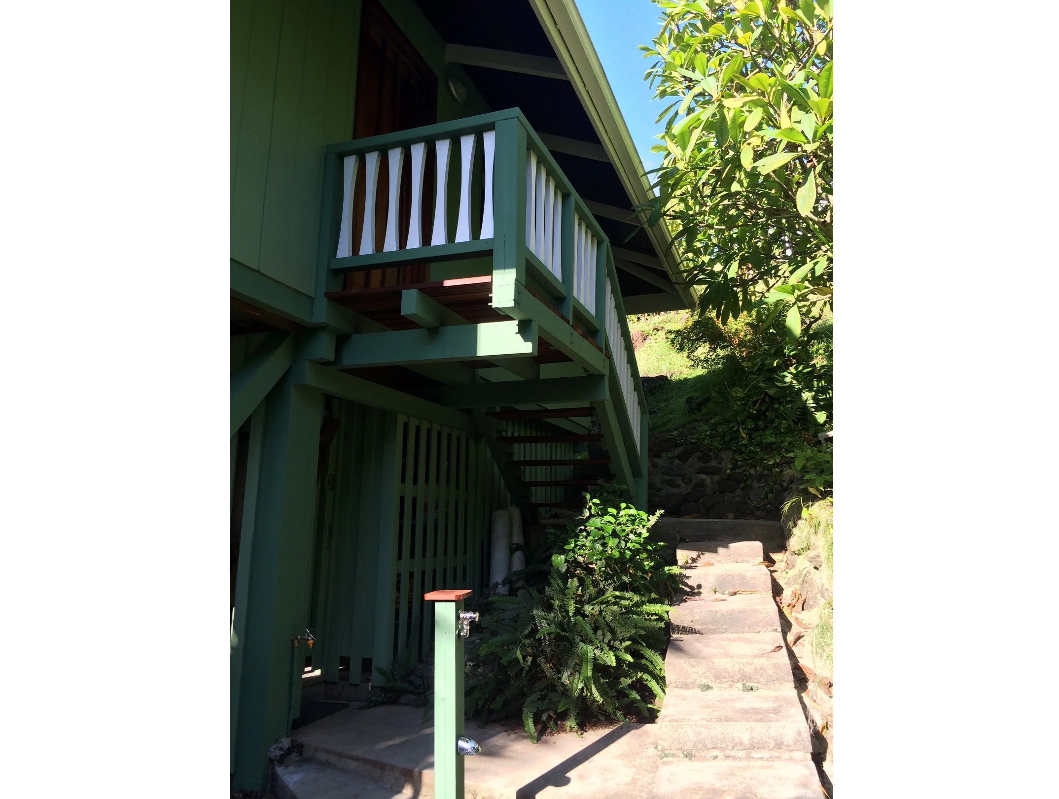 1 Entrance.jpg