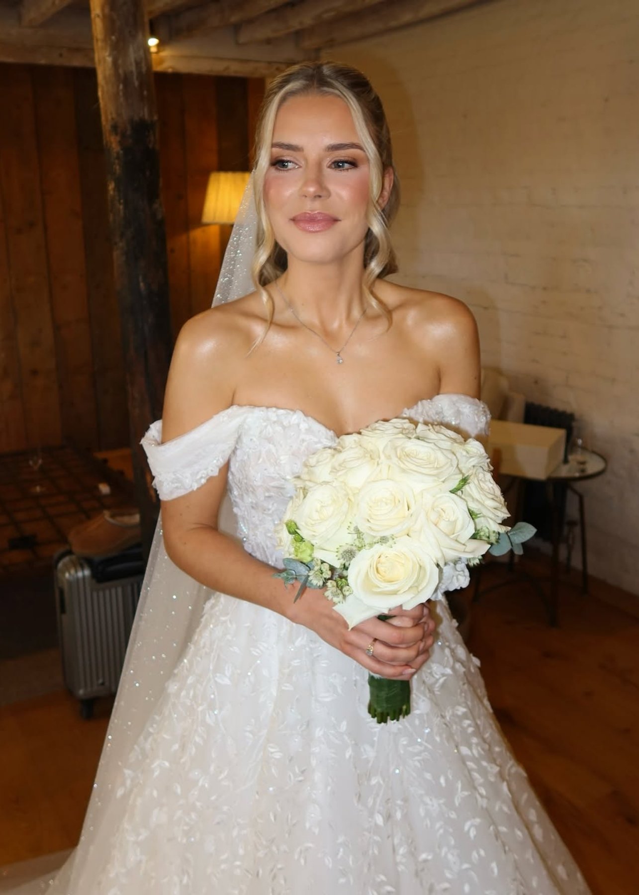 Soft glamour bridal makeup tailored to the bride by Dayna Cerys.