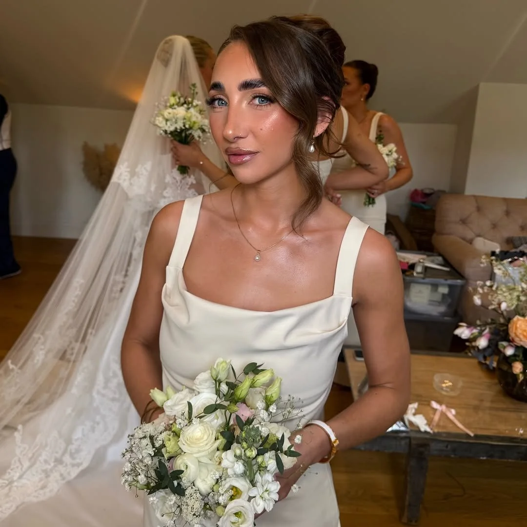 Luxury bridal makeup by Southampton bridal makeup artist Dayna Cerys.