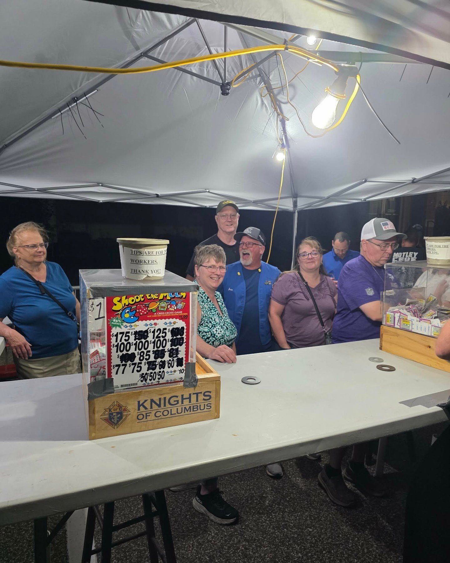 📢Special shout-out to the great group of volunteers from the Knights of Columbus, who came out to help our Lions members set up for the Lion Roar yesterday and will be here to help with the tear-down tonight! 🙏🦁

Want to help us thank them? &heart