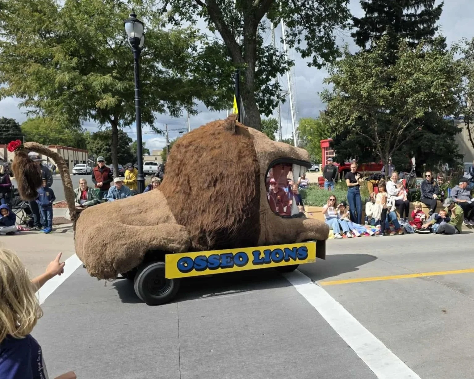 Wally - Osseo Lions staple Lions Roar float