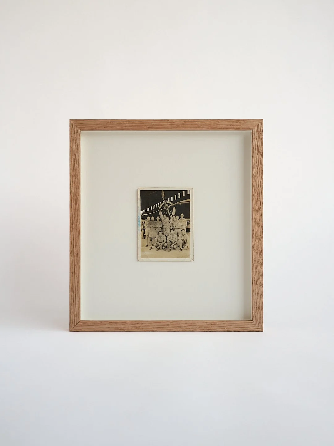 An old Royal Air Force photograph float mounted in a deep oak frame. 

Preserved behind @artglass_by_groglass AR 70 low-reflection and UV-protective glass. 

✈️ ✈️ ✈️
