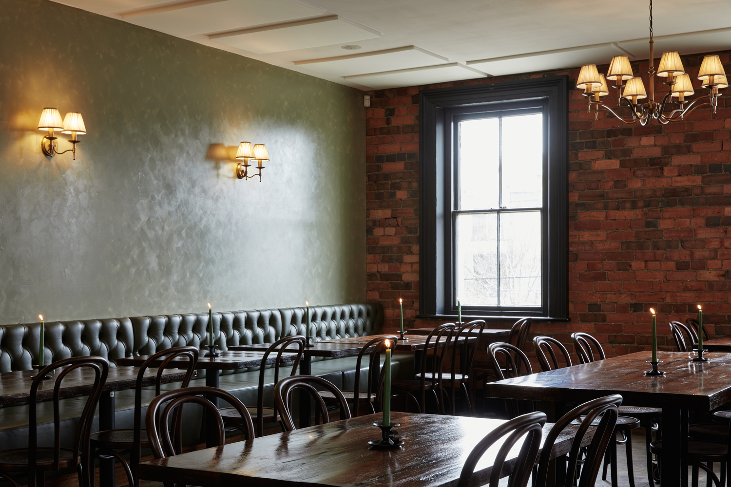 Upstairs bistro