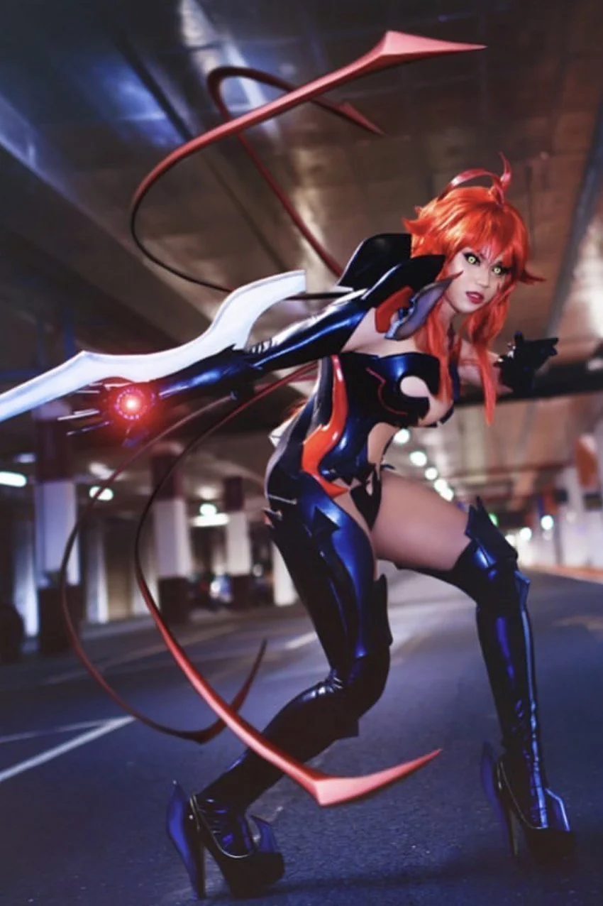 Character: Masane Amaha/
Anime: Witchblade