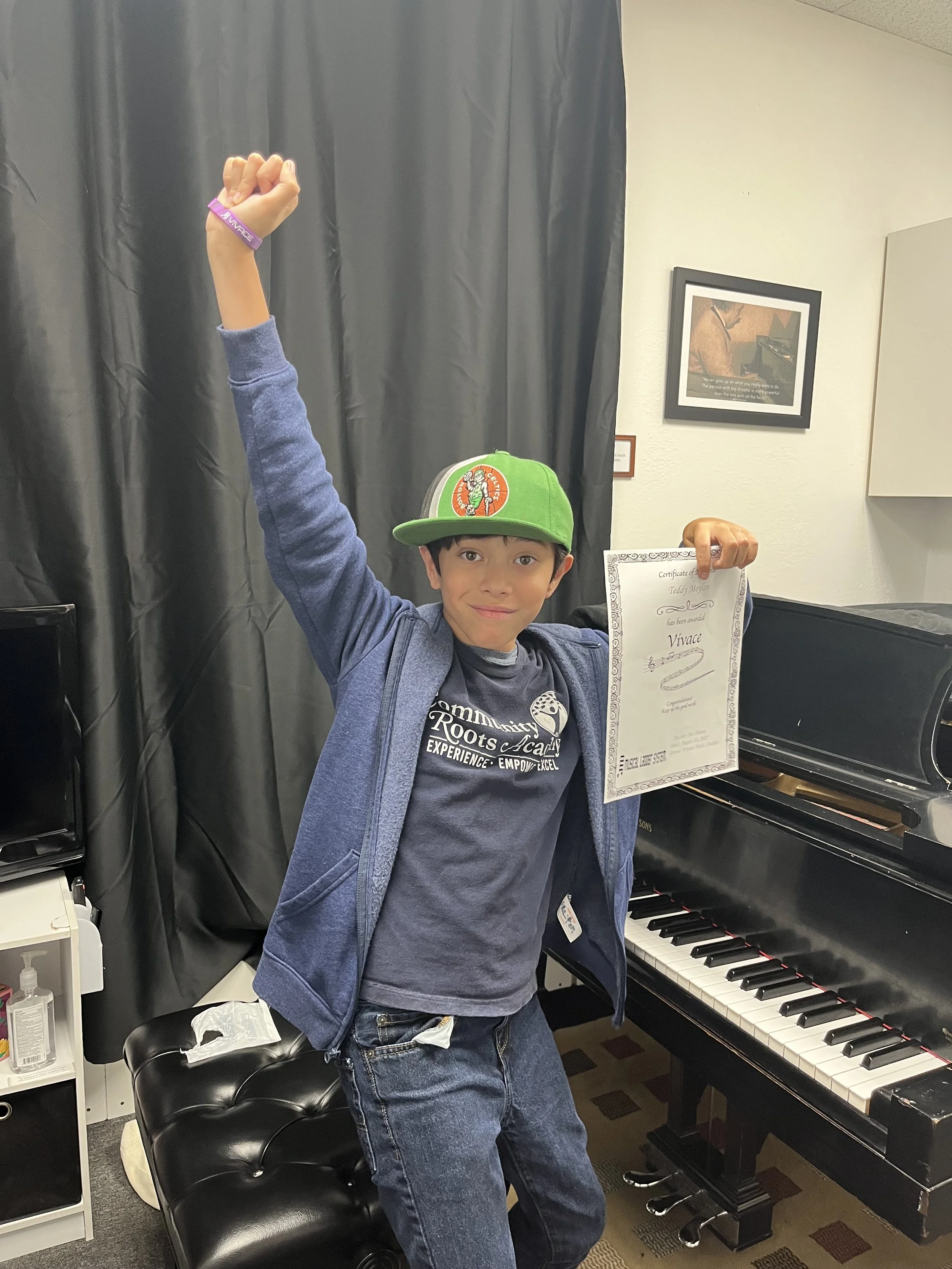 Music student Teddy award Vivace on Musical Ladder