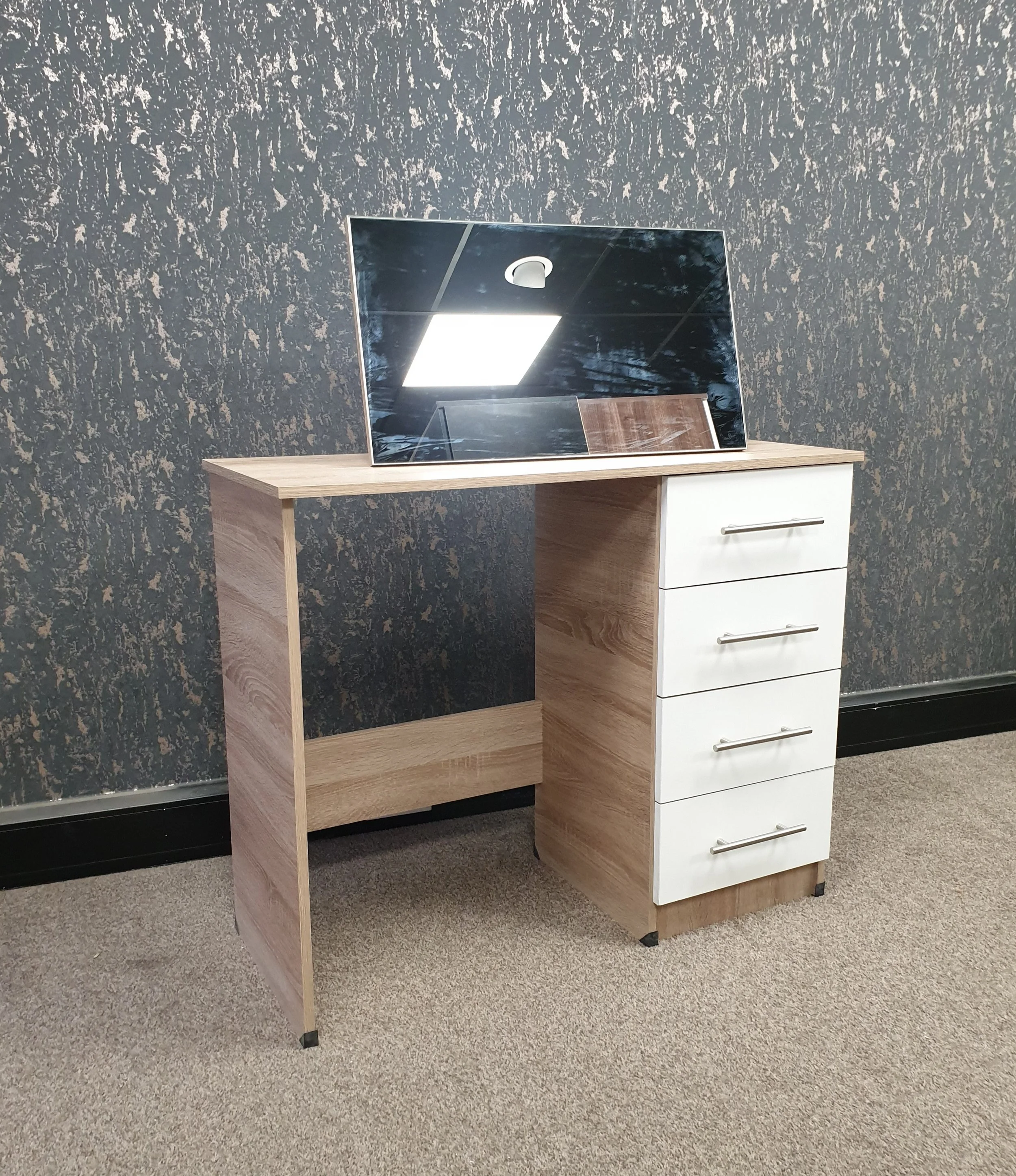 Nova 4 drawer single dresser