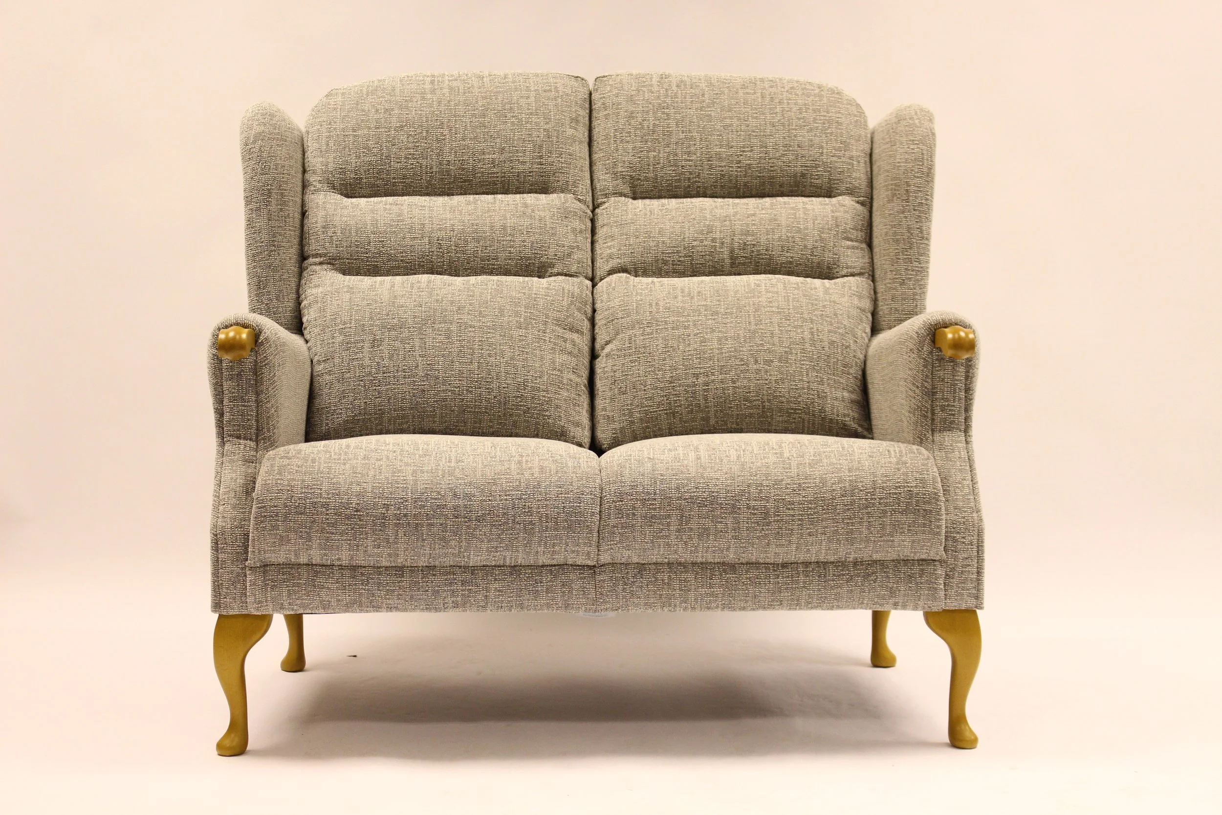 Gracefully combining contemporary design with the added appeal of a classic sculpted timber knuckle for both comfort and support. With its proven track record the Berkley continues to be the class leader in its field.