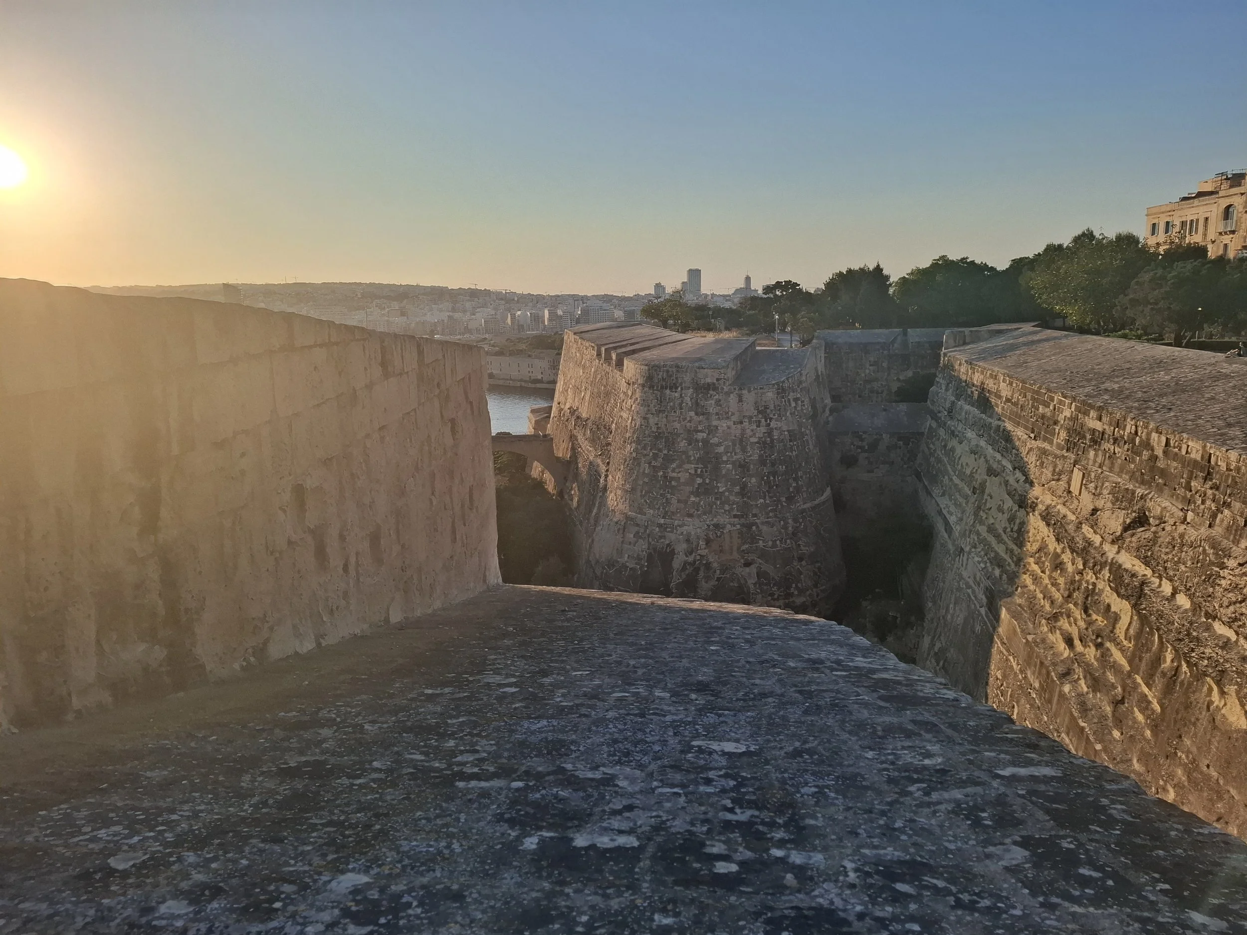 Fort walls.jpg