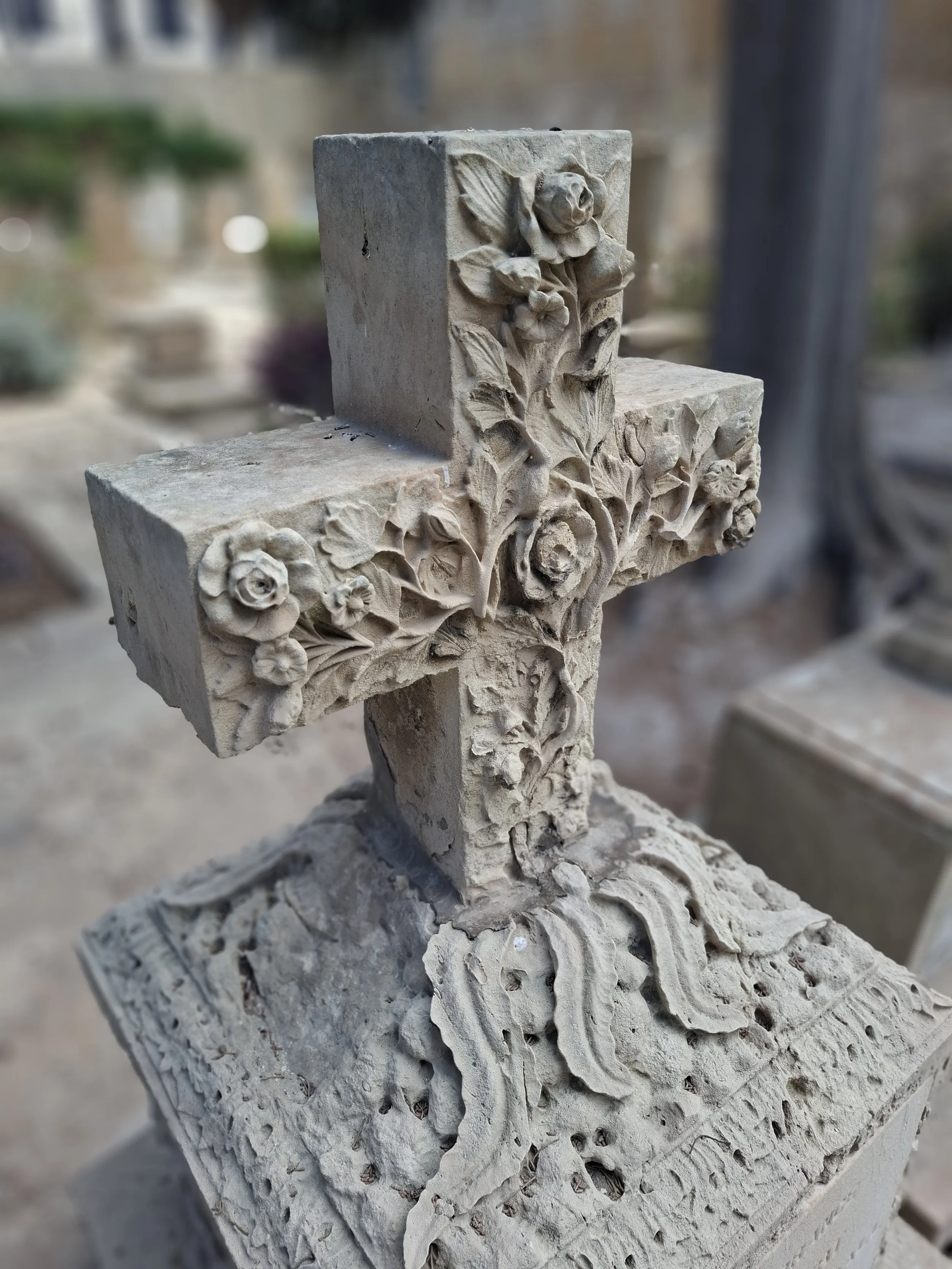 Still in the family: a beautiful garden where the graves tell a story