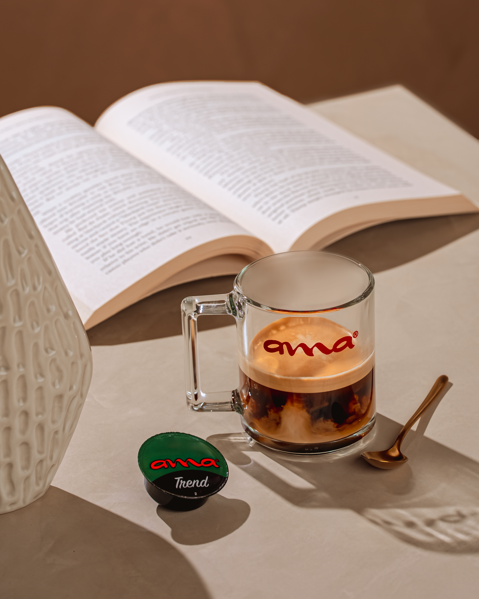 Ama koffie espresso in glas met koffiecapsule Trend – koffieoplossing voor kantoor en bedrijven