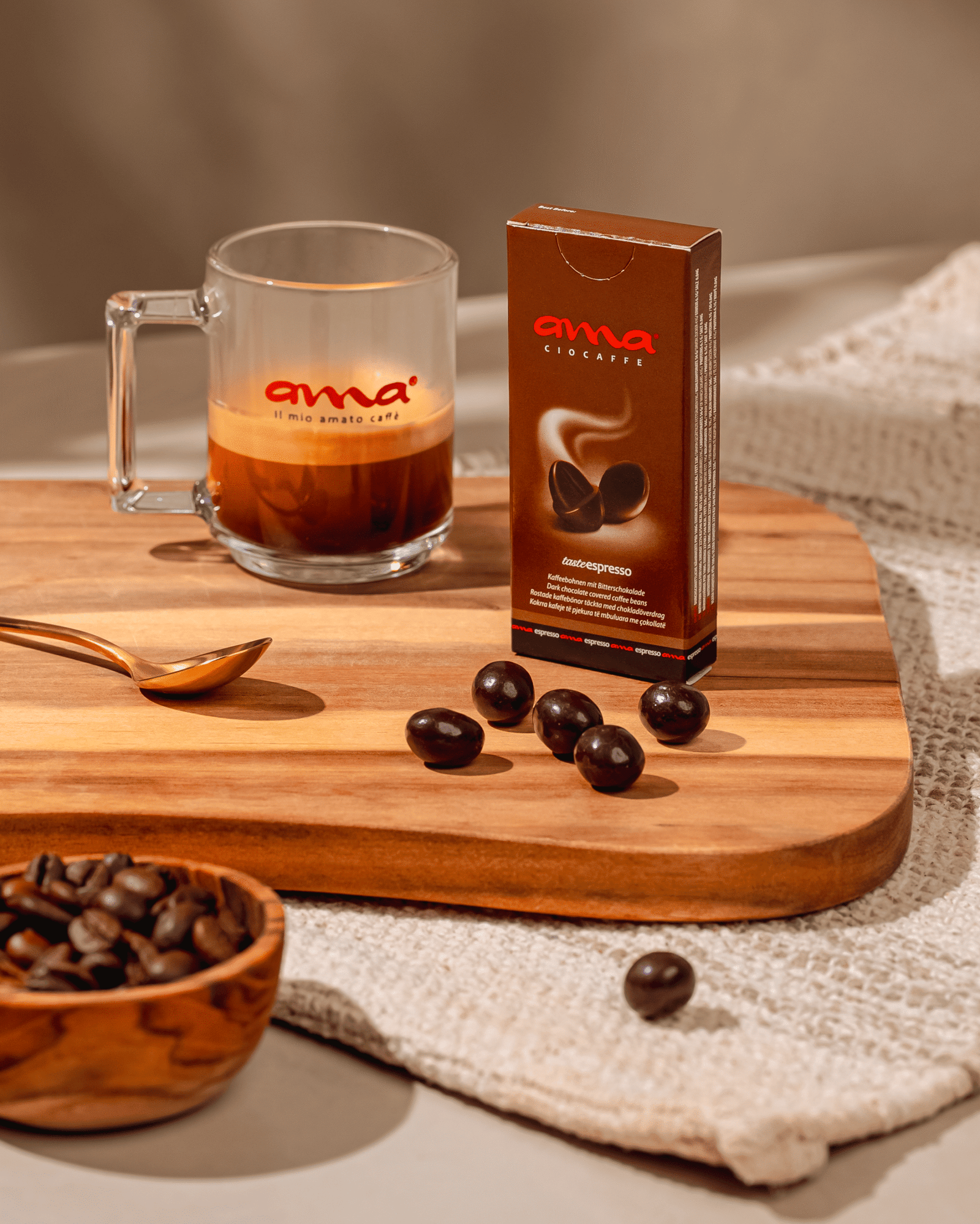 Contact opnemen met AMA Coffee Nederland voor premium koffie, koffiemachines en zakelijke drankoplossingen