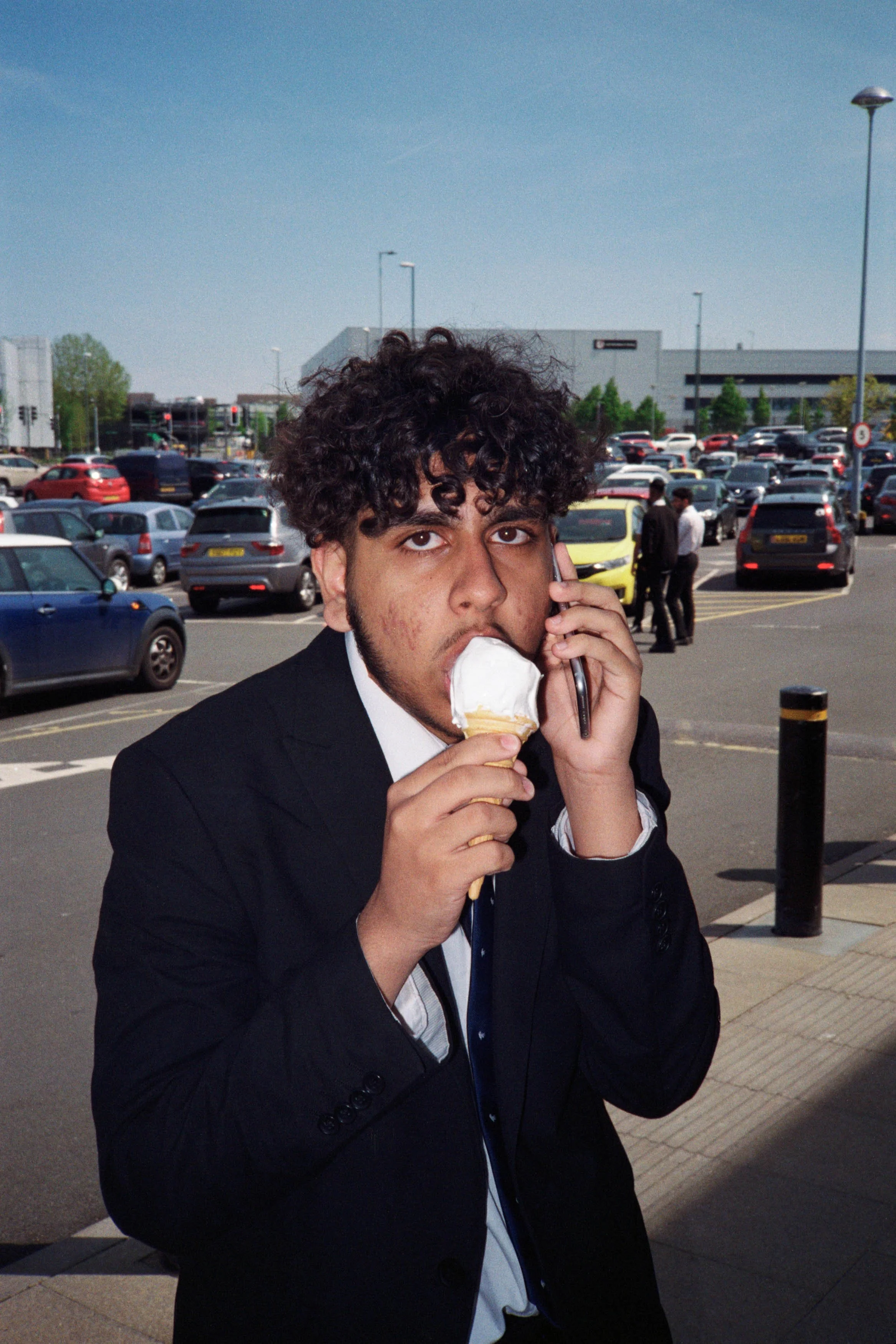 crawley, 2019
2/2