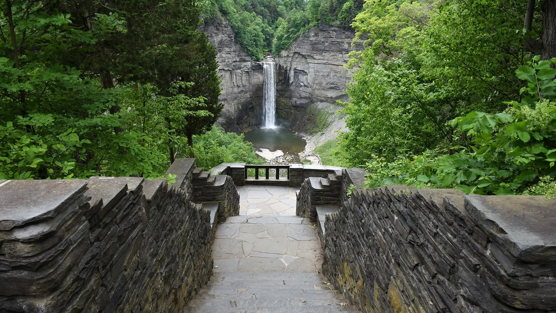 inntfalls-home-gallery-3.jpg