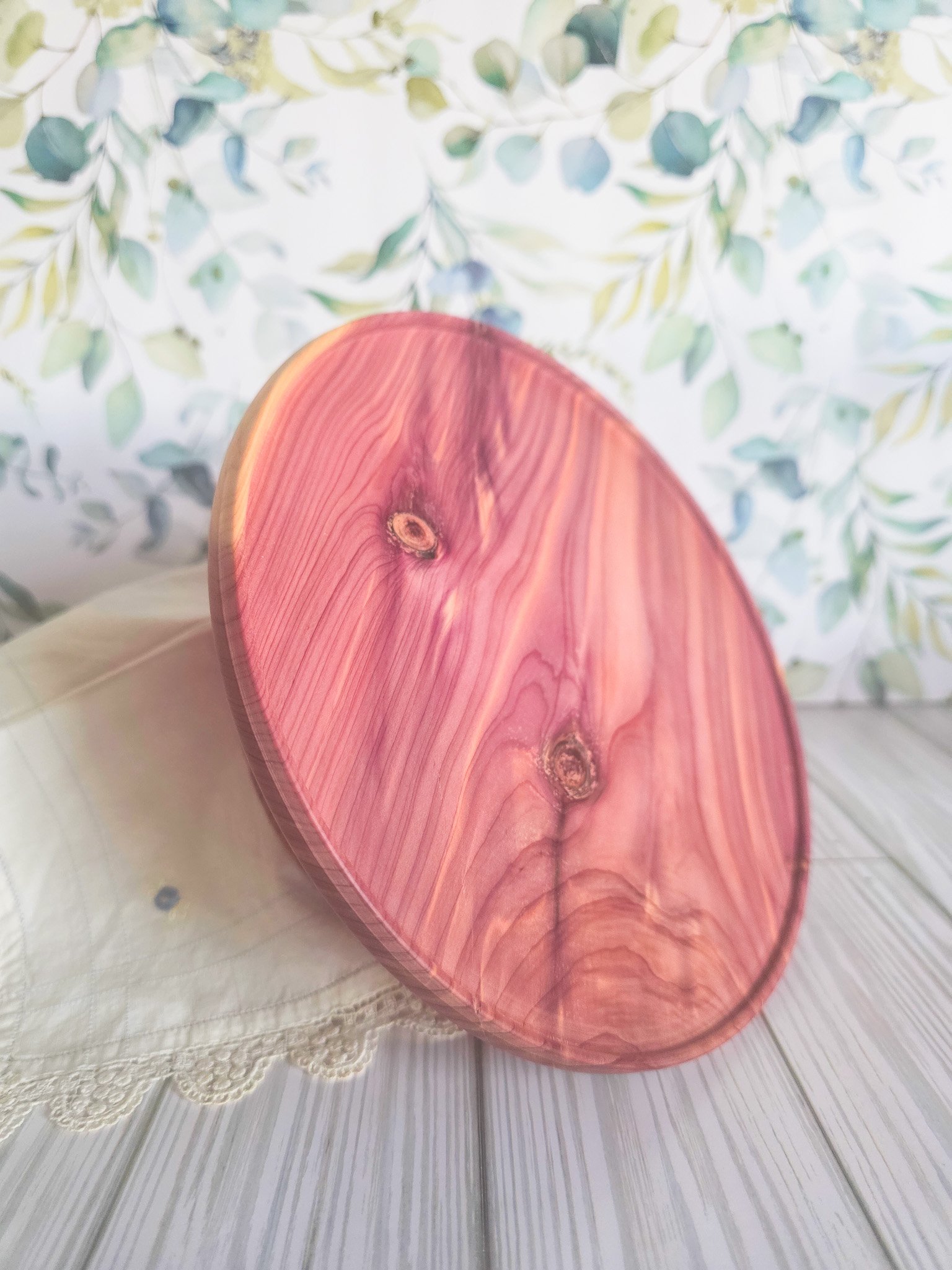 American Cedar Plate Stand
