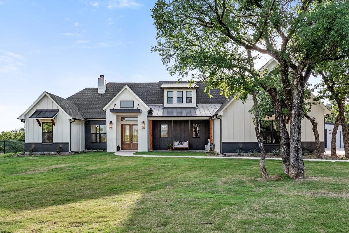 Front of Home-2.JPG