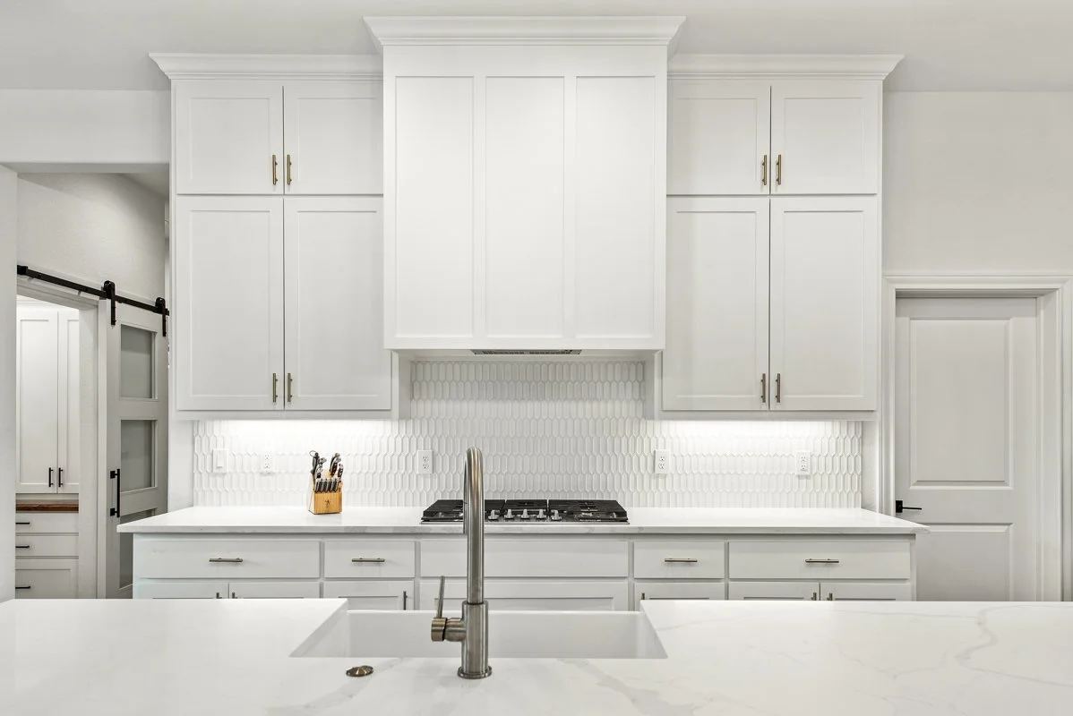 Kitchen-2.JPG