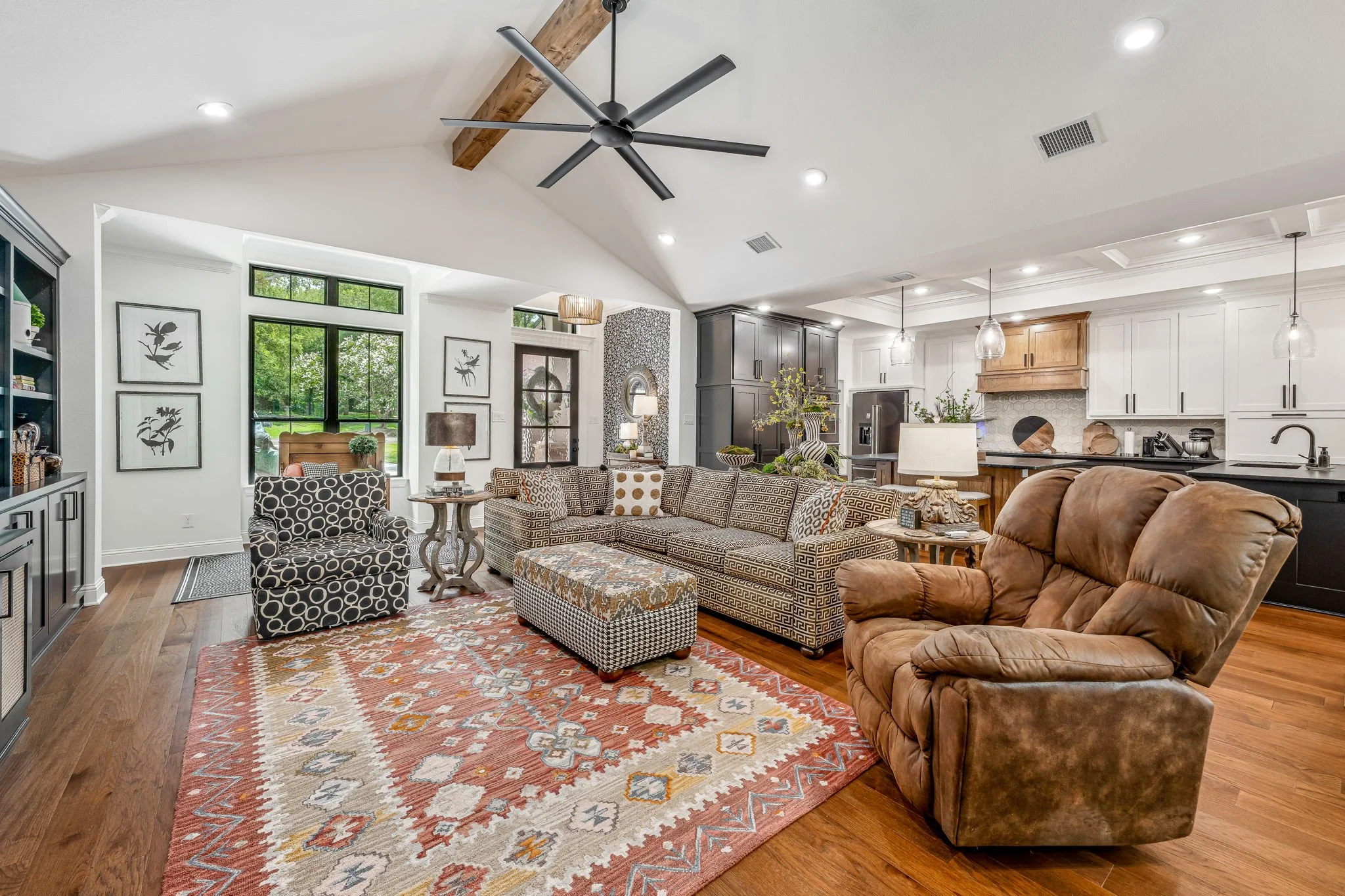 14-web-or-mls-Ravenswood-25.jpg