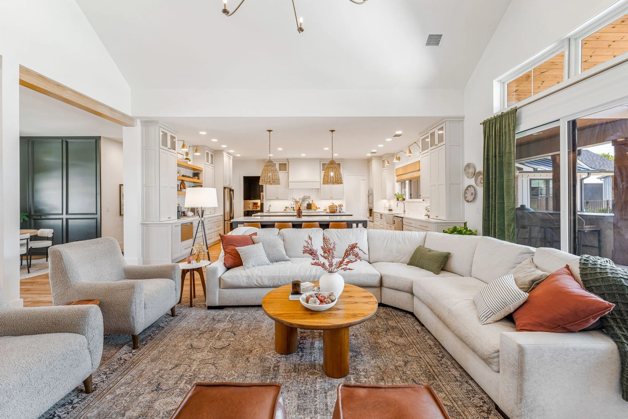 15-web-or-mls-Creekside-42.jpg