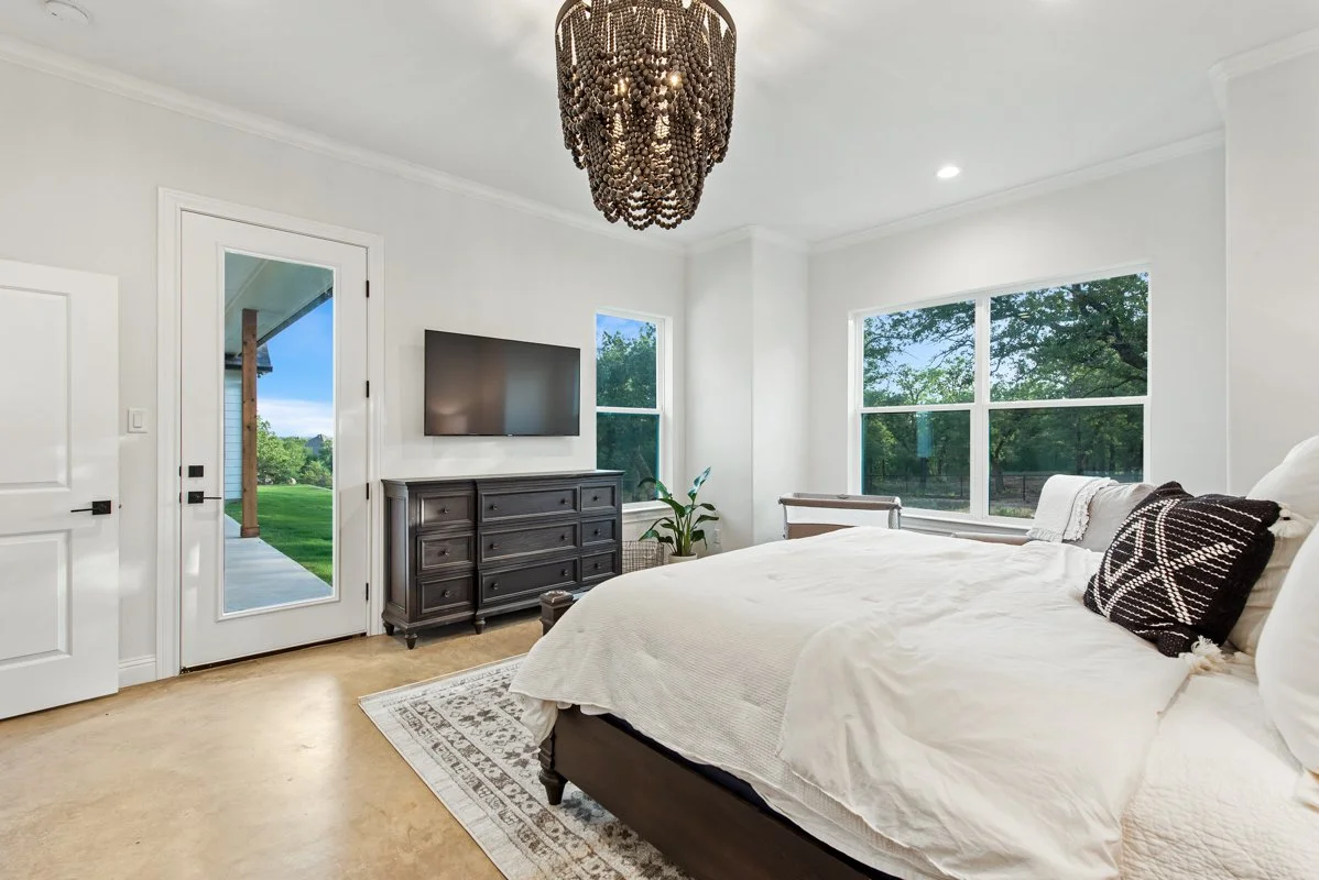 Primary Bedroom-2.JPG