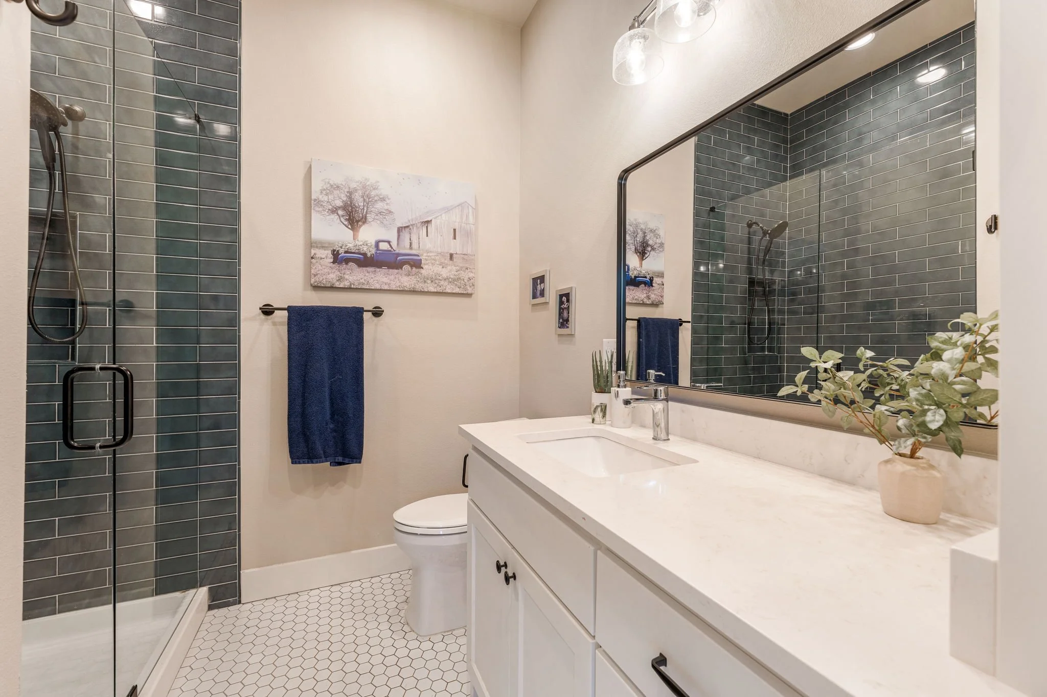 63-web-or-mls-Creekside-66.jpg