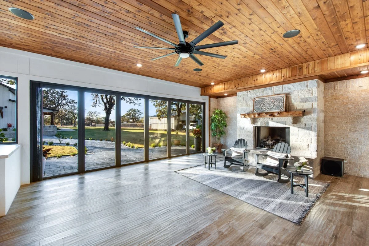 Enclosed Patio-7.jpg