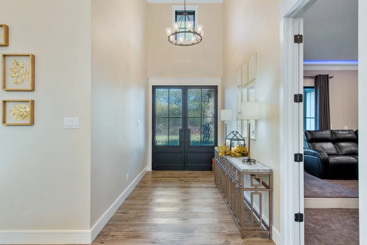 Front Interior Entry.jpg