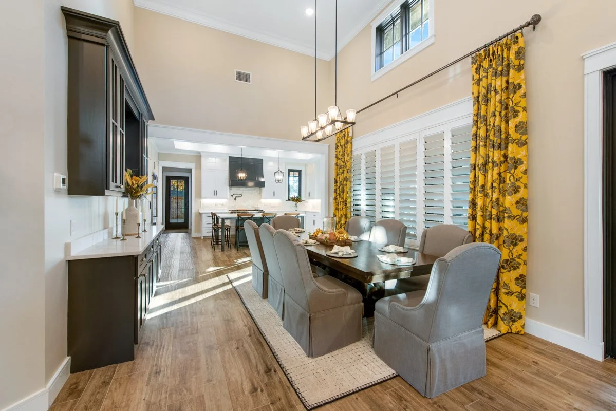 Dining Room.jpg