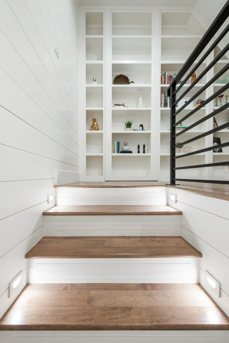 Bookshelf with Secret Entry_-3.jpg