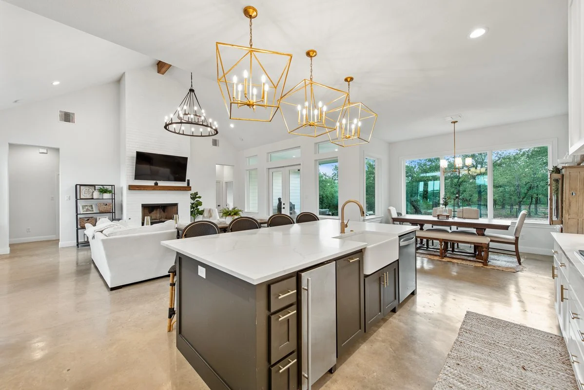 Kitchen-4.JPG