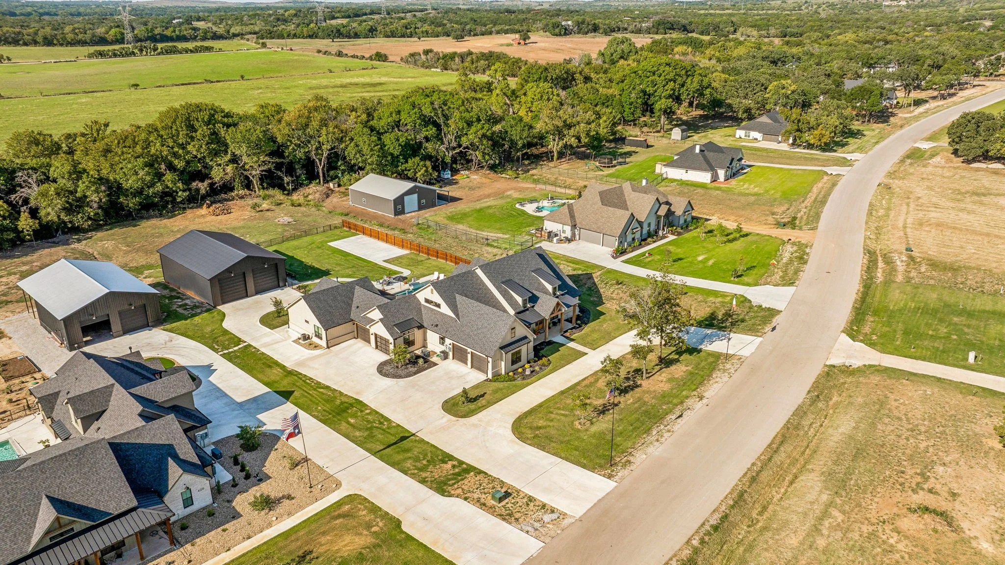 67-web-or-mls-Creekside-74.jpg