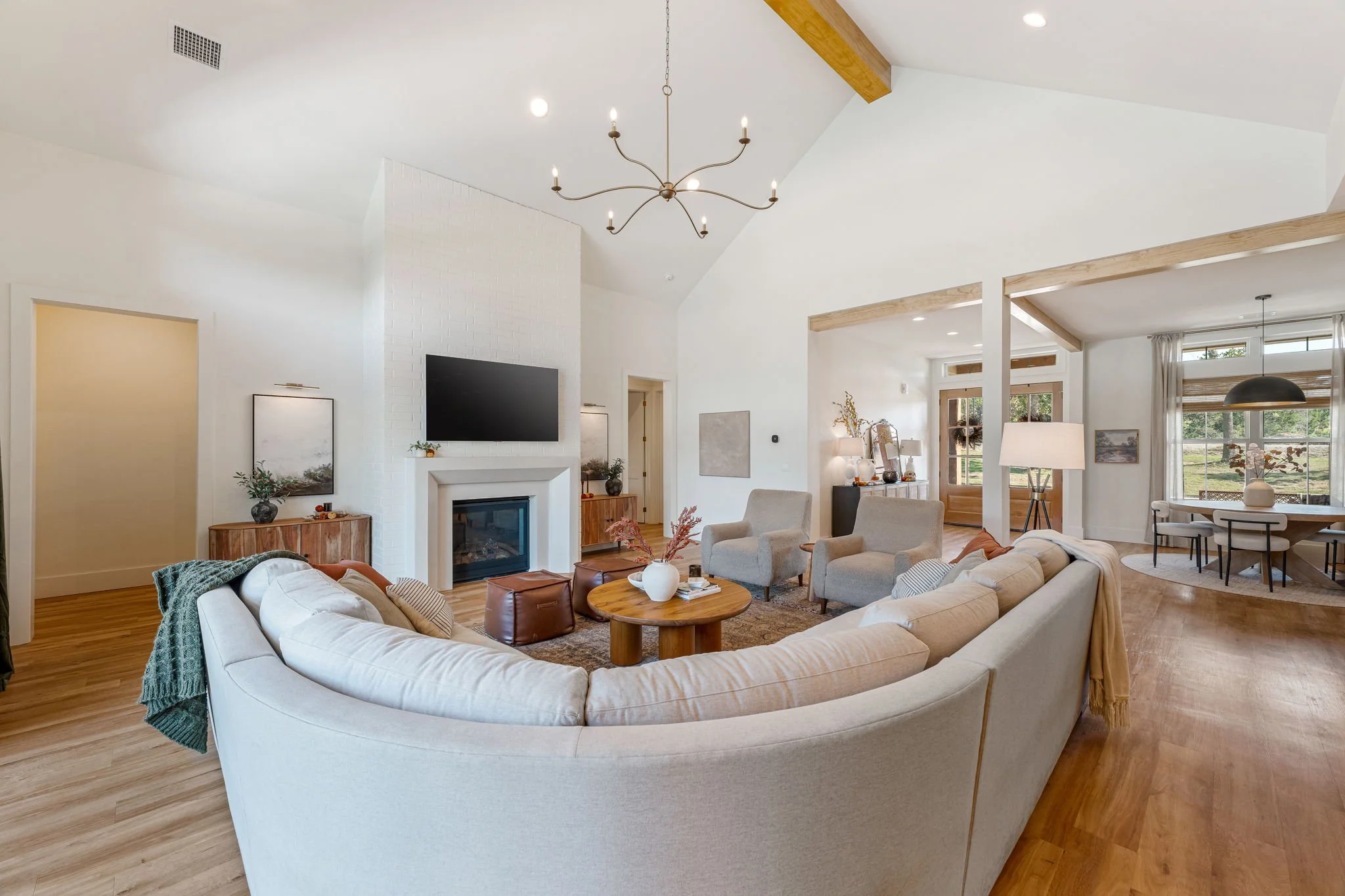 17-web-or-mls-Creekside-40.jpg