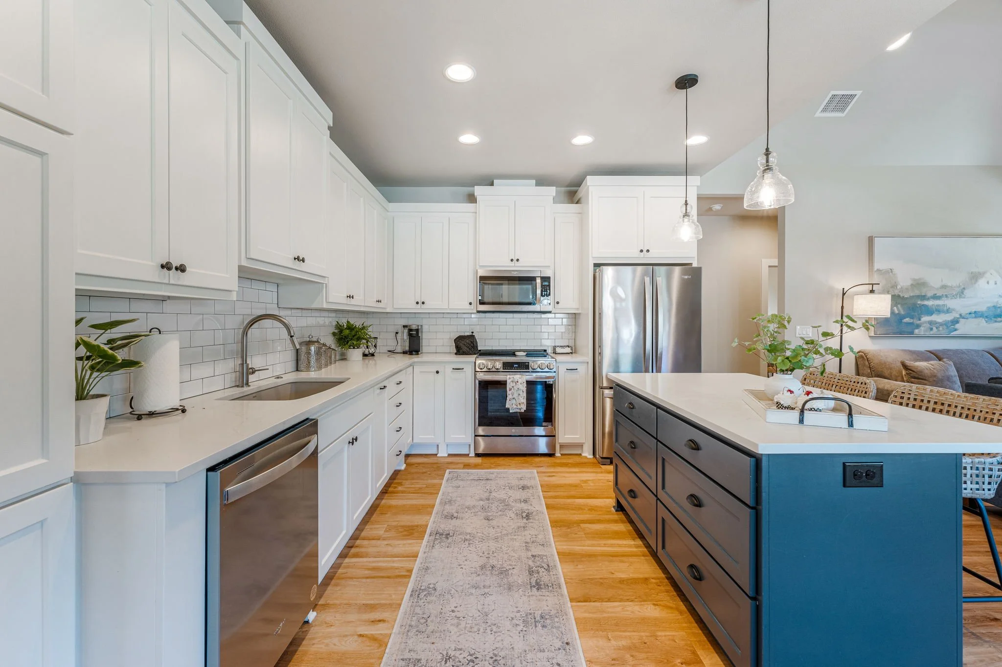 54-web-or-mls-Creekside-57.jpg