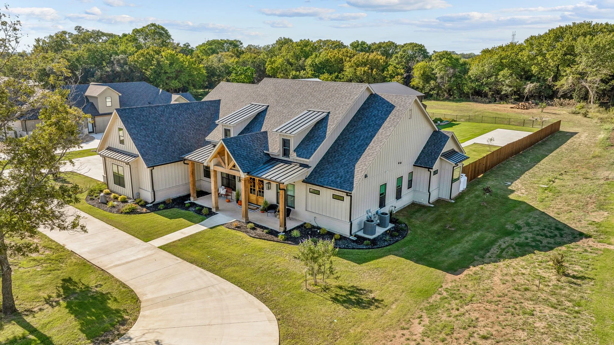 69-web-or-mls-Creekside-69.jpg