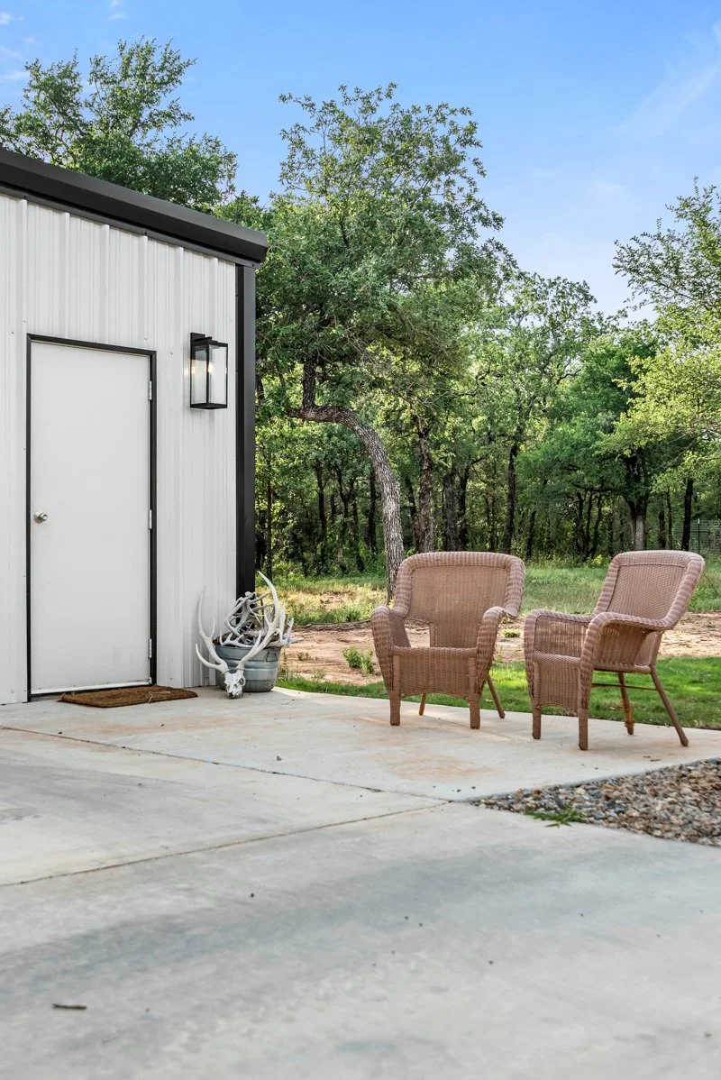 Garage Detail.JPG