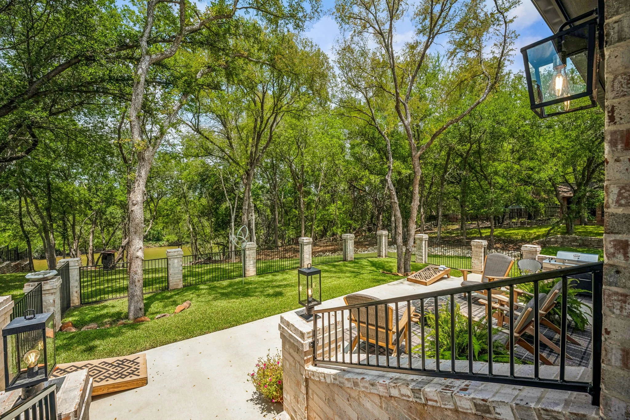 54-web-or-mls-Ravenswood-4.jpg