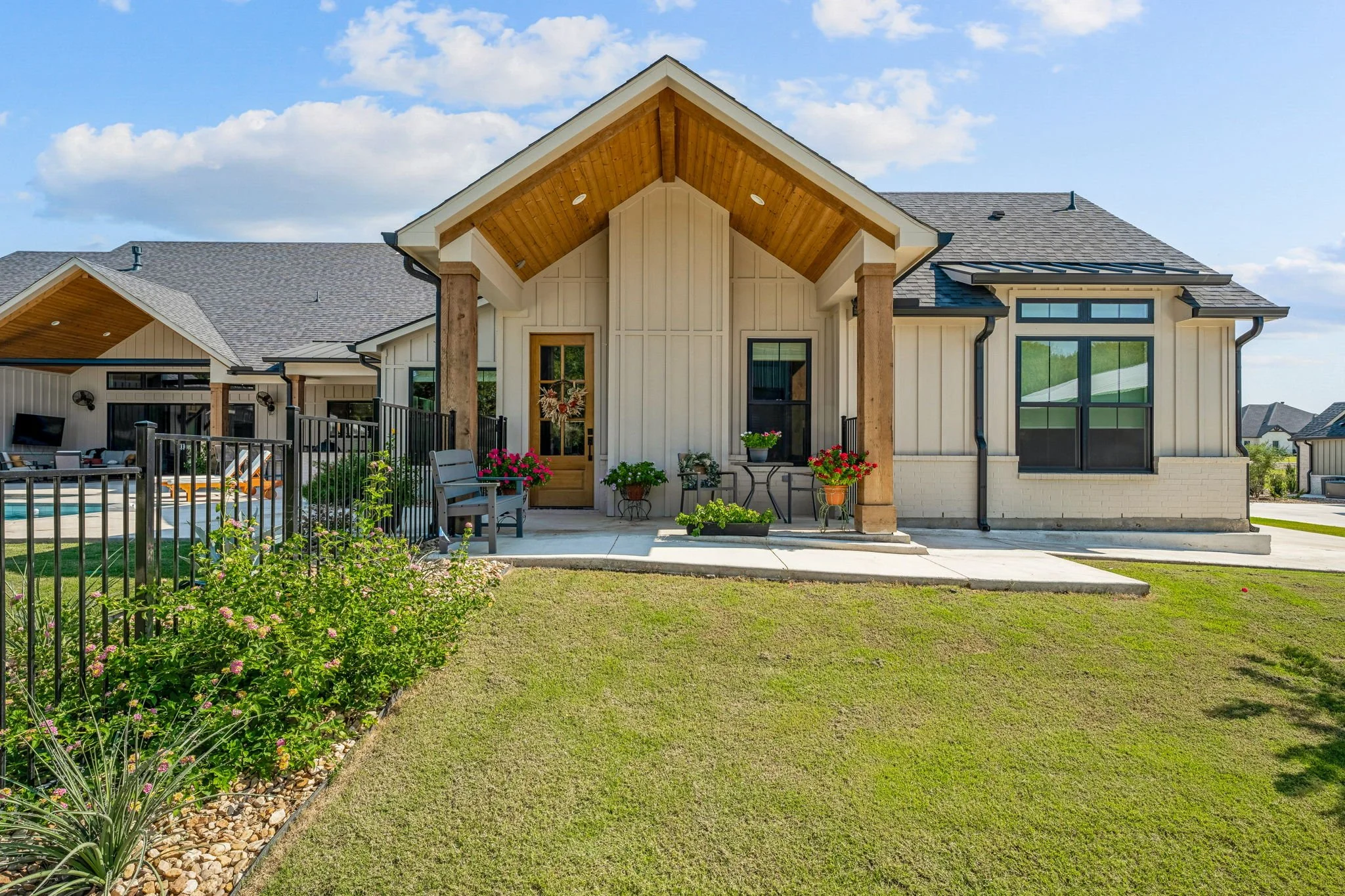 50-web-or-mls-Creekside-10.jpg